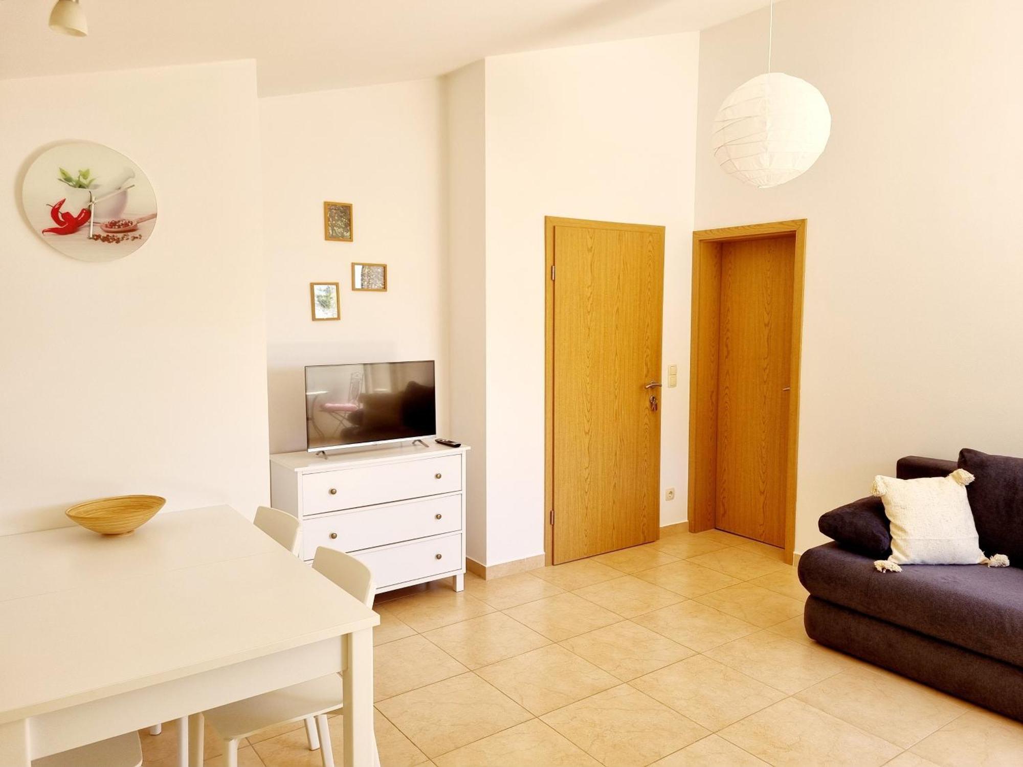 Apartments Iskra Duće エクステリア 写真